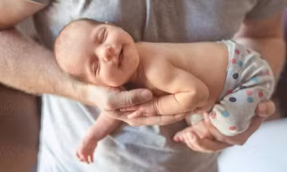 Bố đặt tên con là “Bộ Thông Tin Truyền Thông Thống Kê” để bày tỏ tình yêu với cơ quan mình
