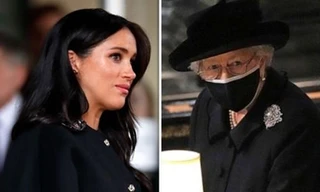 Meghan gửi hoa và thiệp tới tang lễ Hoàng thân Philip, tại sao lại bị nói là “gây chú ý”?