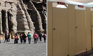 Điểm du lịch nổi tiếng ở Trung Quốc lắp đồng hồ tính giờ ở cửa nhà vệ sinh