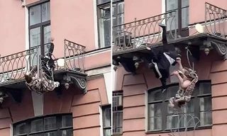 Mải cãi nhau, cặp đôi tựa gãy cả ban công, ngã từ độ cao 8 mét