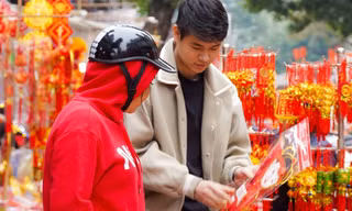 Những tuổi nào xung khắc trong năm Ất Tỵ và làm gì để "tăng may giảm xui"?