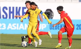 U23 Malaysia bị người hâm mộ chỉ trích sau thất bại trước U23 Việt Nam, ghế HLV lung lay