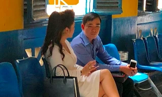 Bà Lê Hoàng Diệp Thảo trong lần tới tòa giải quyết vụ ly hôn. Ảnh: Tân Châu