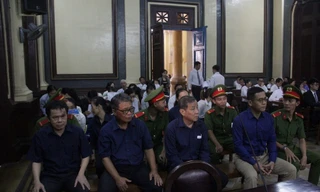 Phiên tòa 'đại án' Hứa Thị Phấn sáng nay 22/10. Ảnh: Tân Châu