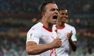 Xhaka, Shaqiri giúp Thụy Sĩ ngược dòng hạ Serbia