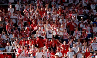 Đội tuyển vừa bị loại, Liên đoàn bóng đá Ba Lan lại nhận án phạt