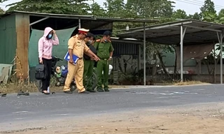 Thai phụ tử vong sau va chạm xe máy