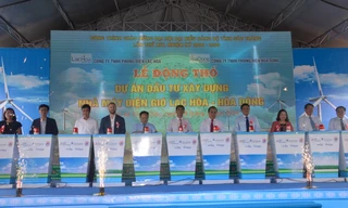 Khởi công thêm hai nhà máy điện gió trên 2.000 tỷ ở Sóc Trăng