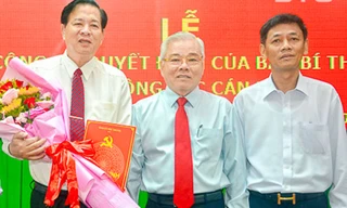 Công bố quyết định của Ban Bí thư về công tác cán bộ