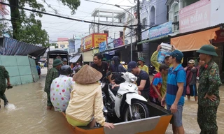 Mưa lớn kéo dài, Phú Quốc như trong cơn 'đại hồng thủy'