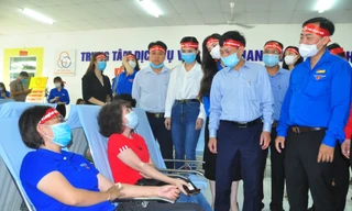 Sôi động Chủ nhật Đỏ lần thứ XIII tại Cần Thơ