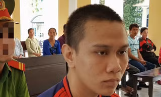 Hồ Vũ Khang tại phiên toà.