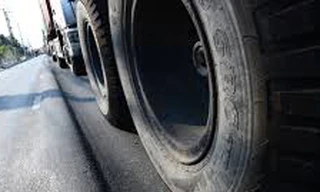 Cần xử nghiêm xe quá khổ, quá tải