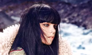 Meghan Collison hoang dại trên núi tuyết