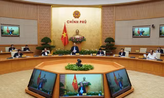 Thủ tướng chủ trì cuộc họp của Thường trực Chính phủ về chống dịch COVID-19