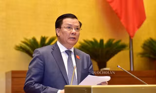 Bộ trưởng Bộ Tài chính Đinh Tiến Dũng