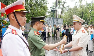 Công an Hà Nội tuyên dương 50 gương thanh niên tiên tiến làm theo lời Bác