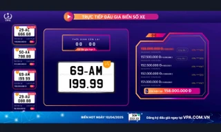 Lần đầu tiên lên sàn, nhiều biển xe máy được 'chốt' mức giá hơn 100 triệu đồng