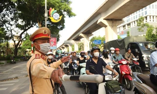 Công an Hà Nội tạm cấm, hạn chế phương tiện đi vào một số tuyến đường ngày 19/8
