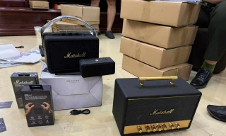 Hà Nội: Triệt phá đường dây bán hàng giả thương hiệu Marshall quy mô lớn