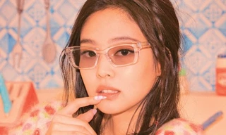 Đâu chỉ có lens, đeo kính vẫn xinh đẹp hết phần thiên hạ nhờ những bí quyết này