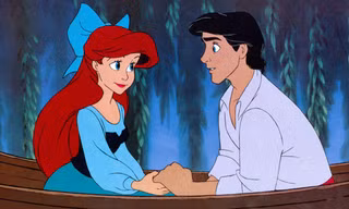 Lọ lem - công chúa "rắc thính" giỏi nhất Disney vs Ariel - cô gái yêu đơn phương ngây ngô