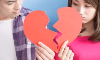 Yêu kiểu này trước sau cũng thành bồ cũ của người ta, nhất là cái kiểu dọa chia tay