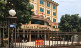 Khách sạn Hương Giang.