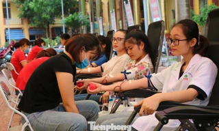 Ngày hội hiến máu là hoạt động thiết thực chào mừng kỷ niệm 130 năm ngày sinh nhật Bác.