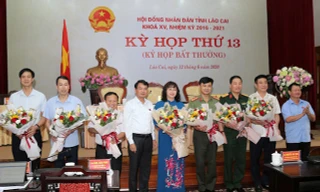 Bà Giàng Thị Dung, Chủ tịch HĐND huyện Bát Xát vừa được bầu là Phó Chủ tịch UBND tỉnh Lào Cai.