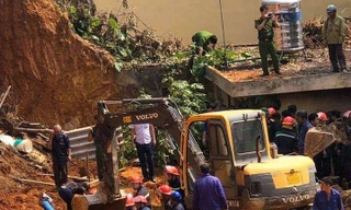 Hiện trường vụ tai nạn thương tâm. Ảnh: Bình Minh.