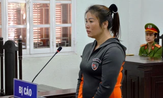 Đối tượng Nguyễn Thị Hà trước vành móng ngựa