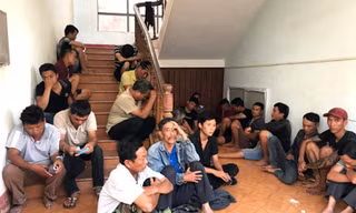 Các đối tượng đánh bạc dưới hình thức đá gà