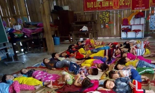 Trường tốc mái sau bão, 37 học sinh phải đi học tạm