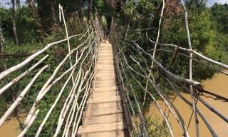 Cầu treo Chơ Rơng 2