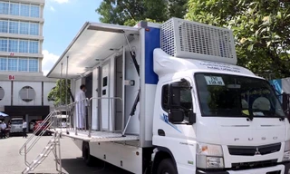 Ngày 7/9, TS.BS Võ Thành Toàn, Phó giám đốc Bệnh viện Thống Nhất cho biết, trước những diễn biến phức tạp của dịch COVID-19 trên địa bàn TPHCM, Bệnh viện Thống Nhất vừa điều trị bệnh nhân COVID-19 vừa thăm khám điều trị bệnh nhân thông thường.