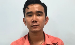 Võ Hữu Nghĩa tại cơ quan công an.