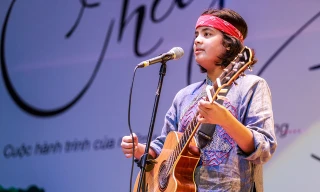 "Thần đồng âm nhạc" Jayden cùng 10 sao nhí hát vì trẻ em nghèo