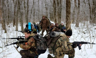 Kỷ luật trong trường thiếu sinh quân của Nga