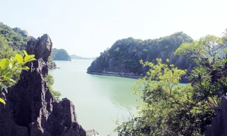 Vườn quốc gia Bái Tử Long nhận danh hiệu Vườn di sản ASEAN