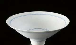 Chiếc bát sứ “xoàng xĩnh” có giá… 5 tỷ đồng