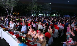 Toàn cảnh ngày hội. 