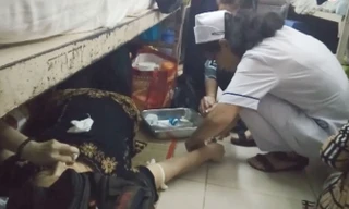 Kỷ luật điều dưỡng cấp cứu bệnh nhân trên sàn nhà chỉ là 'tin vịt'