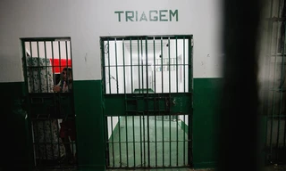 Một tù nhân trong nhà tù Anisio Jobim tại Manaus, Brazil.