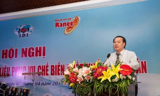 Ông Lê Thanh Thuấn, Chủ tịch Tập Đoàn Sao Mai phát biểu tại hội nghị.