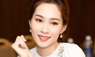 Hoa hậu Thu Thảo rạng rỡ dự sự kiện trước khi cưới