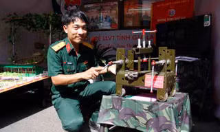 Chiêm ngưỡng sản phẩm sáng tạo tiêu biểu của chiến sĩ Quân khu 5