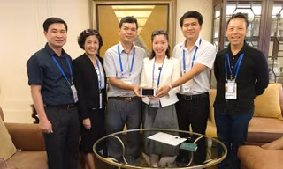 Tìm, trao trả kịp thời tài sản bị thất lạc cho đại biểu quốc tế về dự hội nghị APEC 2017 tại Huế.