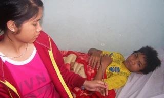 A Điểm đang điều trị tại Bệnh viện.