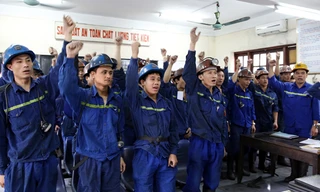 Đội ngũ công nhân quyết tâm hưởng ứng AT-VSLĐ.